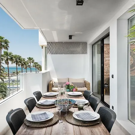 Luxury Frontline W Panoramic View Apartman *